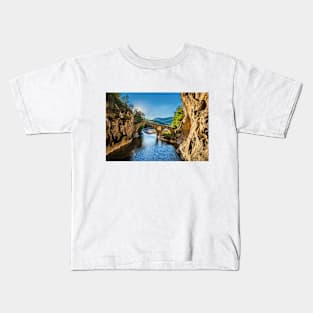 Portitsa bridge & canyon Kids T-Shirt